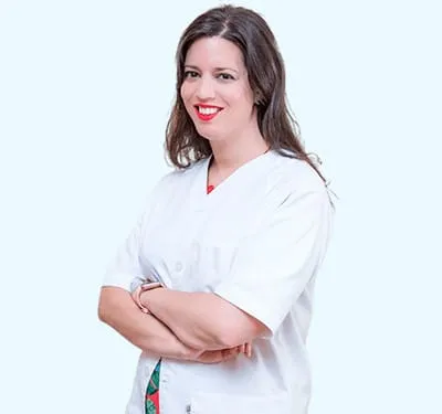 Dra. Silvia Lozano Ruiz - Cirurgia refractiva Fuengirola