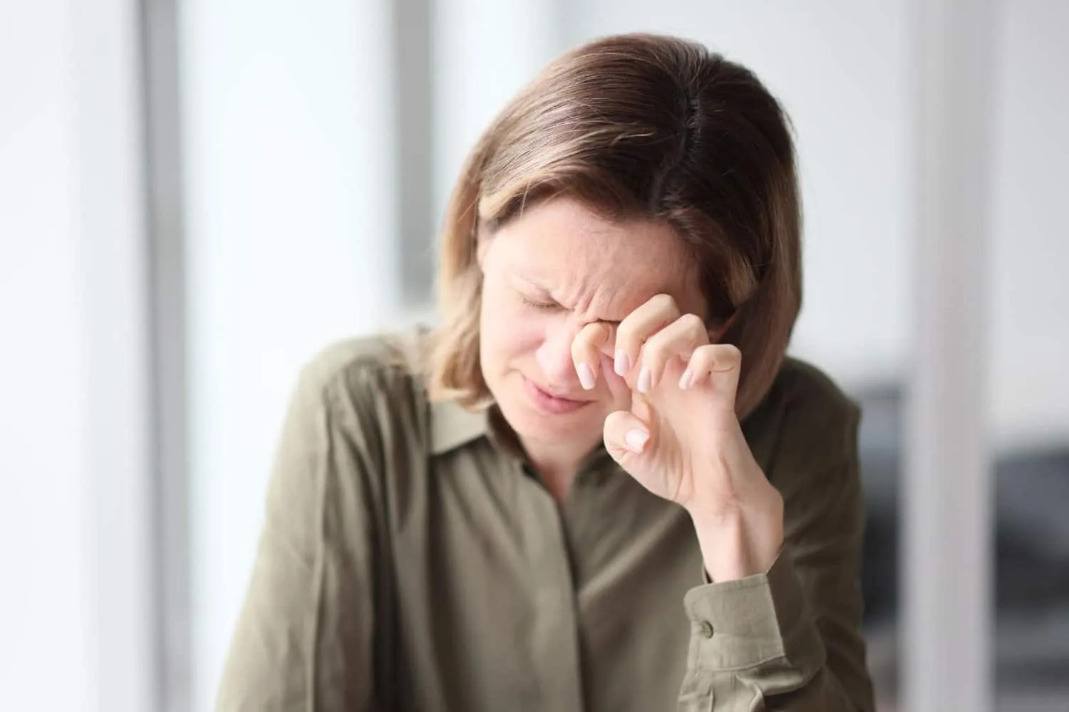 me duele el ojo pero no tengo nada